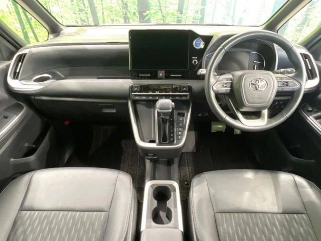 ノア1.8 ハイブリッド S-Z