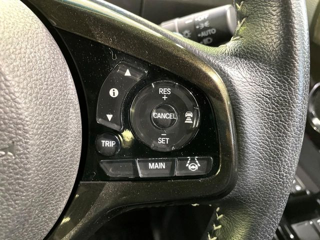 �y�A�_�v�e�B�u�N���[�Y�R���g���[���z�������H�ł̒��������s���y��!!�����ő��x��ۂN���[�Y�R���g���[�����A�Փˌy���V�X�e���ƘA�g���A�O���̎ԗ������m���ĎԊԂ�ۂ悤�ɑ��x���߂��Ă���܂�!!