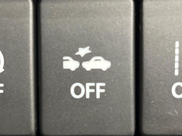 �y���݊ԈႢ�Փ˖h�~�A�V�X�g�z���ԏ�ŃA�N�Z���ƃu���[�L���ԈႦ�Ă��܂����ہA�u���[�L�ŃT�|�[�g�B�������莖�̗̂\�h�ɖ𗧂��܂�!