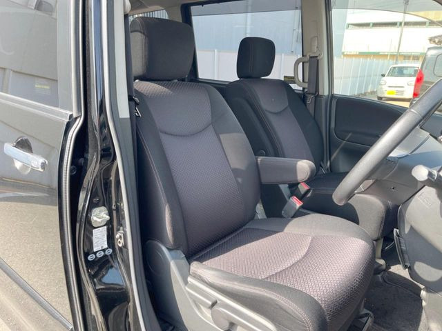 �^�]�ȃV�[�g���͎g�p�������Ȃ��A�ǍD�ȏ�ԂƂȂ��Ă��܂��B���J�Ɏg���Ă������Ƃ��悭�킩��܂��ˁB