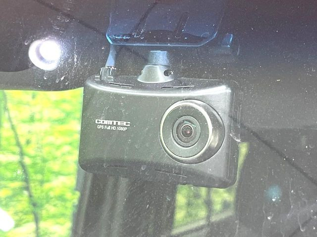 �y�A�_�v�e�B�u�N���[�Y�R���g���[���z�������H�ł̒��������s���y��!!�����ő��x��ۂN���[�Y�R���g���[�����A�Փˌy���V�X�e���ƘA�g���A�O���̎ԗ������m���ĎԊԂ�ۂ悤�ɑ��x���߂��Ă���܂�!!