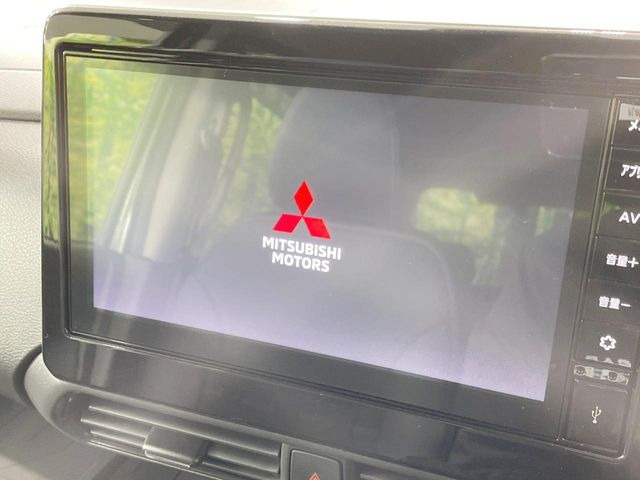 �y����9�^�i�r�z�l�C�̏����i�r�𑕔��B�I�[�f�B�I�@�\���[�����Ă���ABluetooth�ڑ�����΂������̃X�}�z��MP3�v���C���[�̉��y���Đ��\!�����̉^�]������Ɋy�����Ȃ�܂�!!