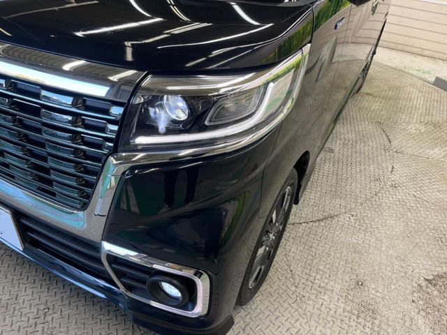 �yLED�w�b�h���C�g�z���V����ԑ��s�����ǍD�Ȏ��E���m�ۂ����S���ĉ^�]�ł��鍂�P�xLED�w�b�h���C�g�𑕔�!�_�����x�������A����d�͂��}�����Ă��܂��B