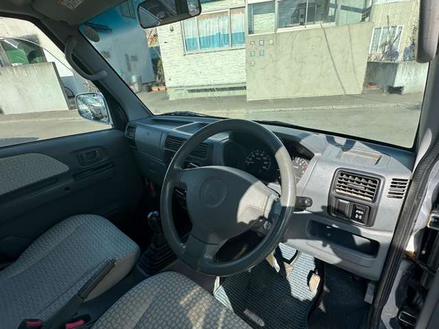 �i�r�������A�[���������y�E�f���������y���݂��������B