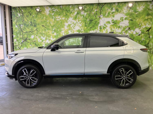 ヴェゼル1.5 e:HEV Z プレイパッケージ