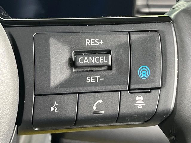 �y�v���p�C���b�g�z�������H�ł̒��������s���y��!!�a�؎��Ə��񑖍s�̃V�[���ŁA�A�N�Z���E�u���[�L�E�X�e�A�����O�������Ő��䂵�A�������^�]�̕��S���y�����Ă���܂���