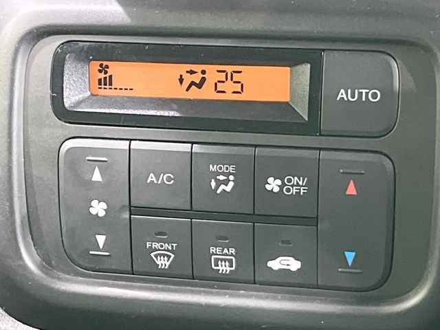 �y�I�[�g�G�A�R���z��x���D�݂̉��x�ɐݒ肷��΁A�ԓ��̉��x�����m�����ʂ≷�x�������Œ����B����&hellip;����&hellip;�Ɖ��x���X�C�b�`���������K�v�͂���܂���B���K�Ȏԓ���Ԃɂ͕K�{�̋@�\�ł��ˁ�