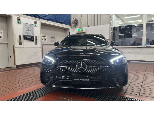 EクラスE200 スポーツ (BSG搭載モデル)