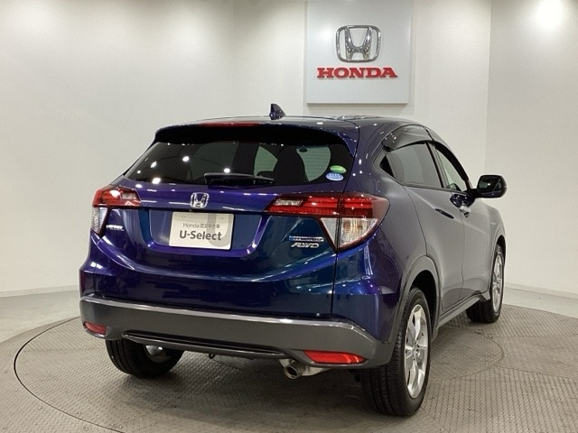 ヴェゼル1.5 ハイブリッド X スタイルエディション 4WD