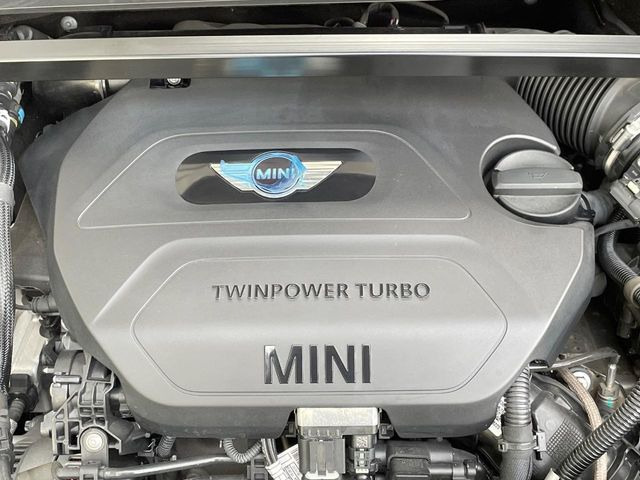 �����X�ł́A�e���[�J�[�̐�p�f�f�e�X�^�[�𓱓��B���Ǝ��i�����e�N�j�J���X�^�b�t���풓���Ă���܂��̂ŁA������̍ۂɂ����S���Ă����p���������܂��B