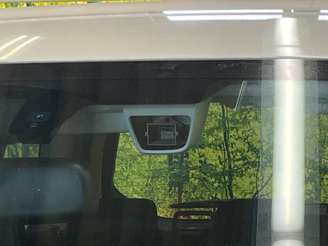 �y�A�C�T�C�gVer2�z�O���̎ԗ��������m���A�Փ˂������Ȏ��͌x��Œ��ӂ𑣂��A�u���[�L�𓥂ޗ͂��T�|�[�g�B�u���[�L�𓥂߂Ȃ������ꍇ�͏Փ˔�Q�y���u���[�L���쓮�A�Փˉ�����T�|�[�g���܂��B