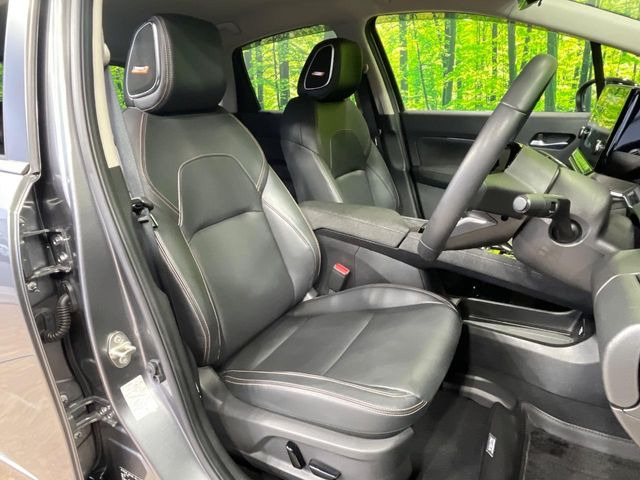 �y���烌�U�[�V�[�g�z����̂ӂ���肪�e�ՂŃ����e�i���X�����ȒP�ȁA�@�\���ɗD��鍇����v���̗p�����㎿�ȃV�[�g�ł��B����S�n���悭�A���������ӂ��S�n�ǂ��ԓ���Ԃ����o���Ă���܂��B