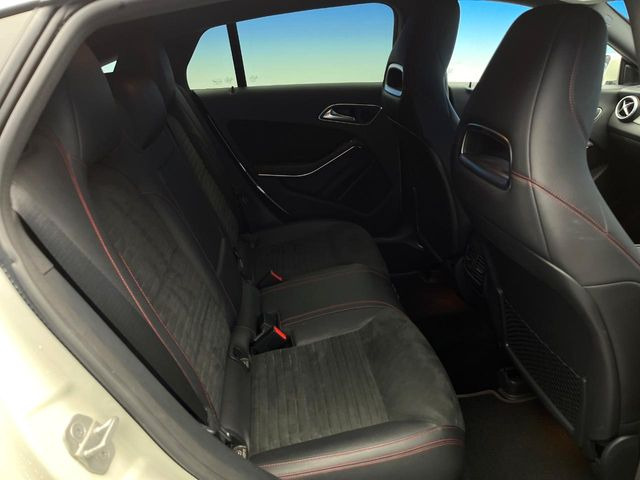 ���㕔���Ȃ��C�ɂȂ�悤�ȃL�Y�E�����ւ��蓙�A�傫�ȃ_���[�W�͂Ȃ��A�ǍD�ȏ�Ԃł��B