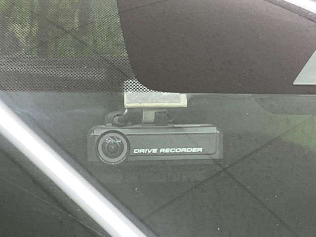 �y�h���C�u���R�[�_�[�z�h���C�u���R�[�_�[����!���s���͂������A������^�]�⎖�̂ɑ��������ہA�f���ŋL�^���A����̃��X�N�ɔ����܂��B���L�^�pSD�J�[�h�͂��q�l�����g�ł��������������K�v������܂��B