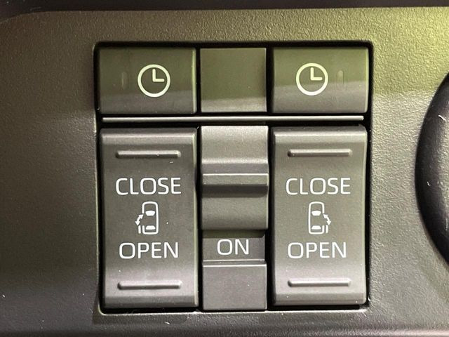 ルーミー1.0 カスタム G-T