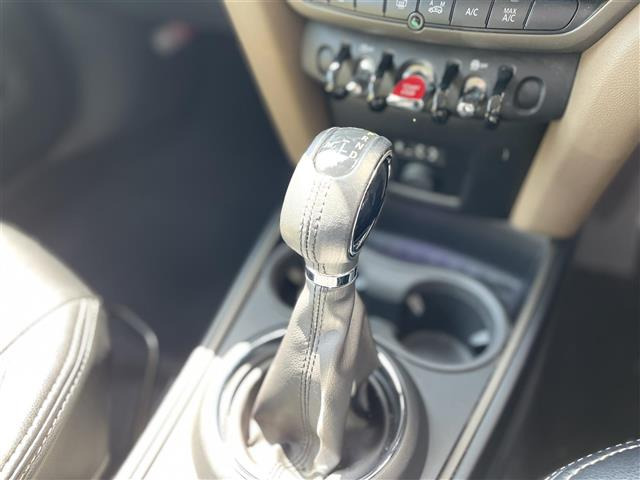 ミニクロスオーバークーパー D