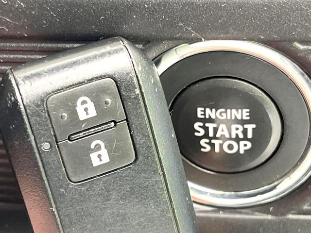 �y�L�[���X�X�^�[�g�V�X�e���z�J�o����|�P�b�g�ɓ��ꂽ�܂܂ł��h�A�̎{���E�������\�ȃX�}�[�g�L�[�𑕔��B�G���W���̃I���E�I�t�����J�M�����o���K�v����������Ƃ��Ă��֗��ł���