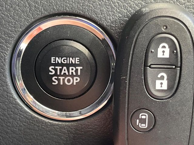 �y�L�[���X�X�^�[�g�V�X�e���z�J�o����|�P�b�g�ɓ��ꂽ�܂܂ł��h�A�̎{���E�������\�ȃX�}�[�g�L�[�𑕔��B�G���W���̃I���E�I�t�����J�M�����o���K�v����������Ƃ��Ă��֗��ł���