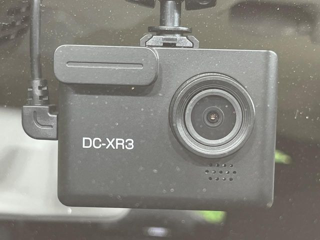 �y�h���C�u���R�[�_�[�z���S�E���S�ȃJ�[���C�t�ɕK�{�̃h���C�u���R�[�_�[�𑕔�!���s���͂������A������^�]�⎖�̂ɑ��������ۂ̏󋵂��f���ŋL�^���A����̃��X�N�ɔ����܂��B