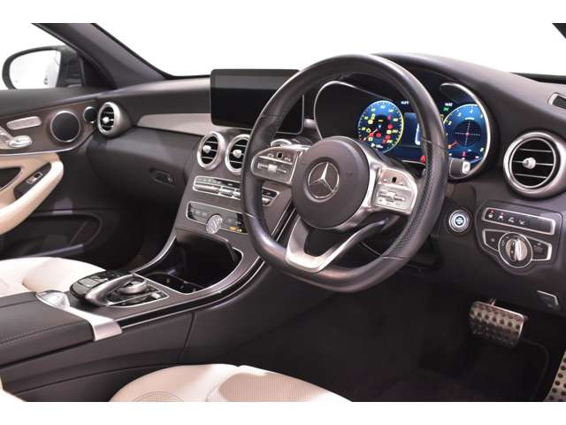 CクラスカブリオレC180 スポーツ レザーエクスクルーシブパッケージ