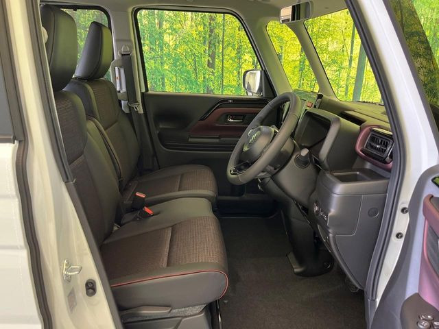 �y�n�[�t���U�[�V�[�g�z�������ƍ���S�n�𗼗������l�C�̃V�[�g���w�ʁE���ʂ̃t�@�u���b�N�f�ނ́A�ʋC���̗ǂ��⊊��ɂ����ɗD��Ă��܂��B�C���╞���ɍ��E���ꂸ���K�ɂ���肢�������܂��B