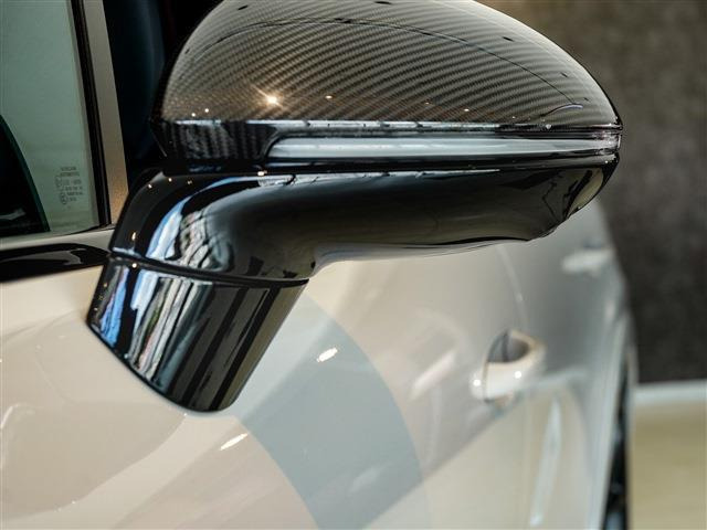 �I�v�V����:���C�g�E�G�C�g�X�|�[�c�p�b�P�[�W�J�[�{���A�A���r�G���g���C�g