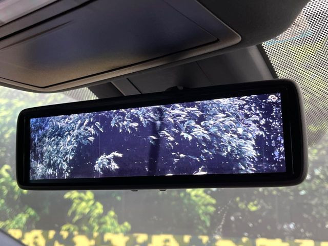 �y�f�W�^���C���i�[�~���[�z��Ȃ̑傫�ȉו��⓯��҂Ō�����m�F���Â炢���ł����S!�J�������B�e�����ԗ�����̉f�������[���~���[���ɕ\���B�N���A�Ȏ��E�ŏ󋵂̊m�F���\�ł�!