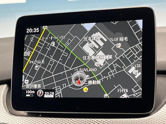 �������i�r:��̊��̂���i�r�́A����������ԓ������o���Ă���܂��B�I�[�f�B�I�@�\���[�����Ă���܂��̂ŁA�^�]�����y���߂܂���