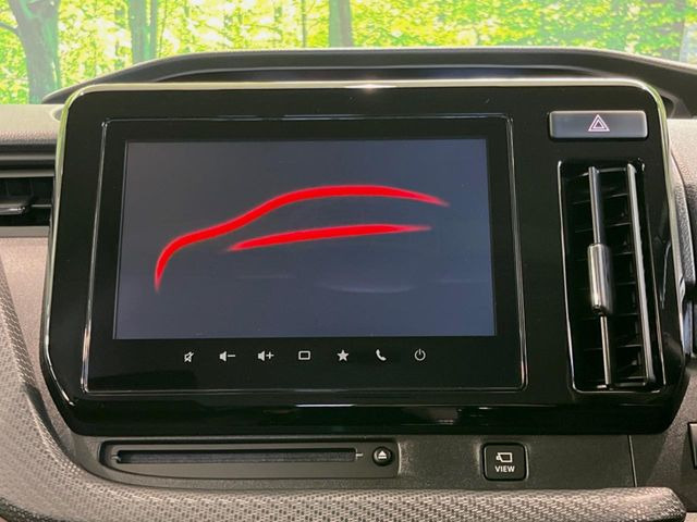 �y�����i�r�z�l�C�̏����i�r�𑕔����Ă���܂��B�i�r�̎g���₷���͂������A�I�[�f�B�I�@�\���[��!�L�����v�◷�s�͂������A�ʋ΂┃�����ȂǕ��i�̃h���C�u���y�����Ȃ�͂���