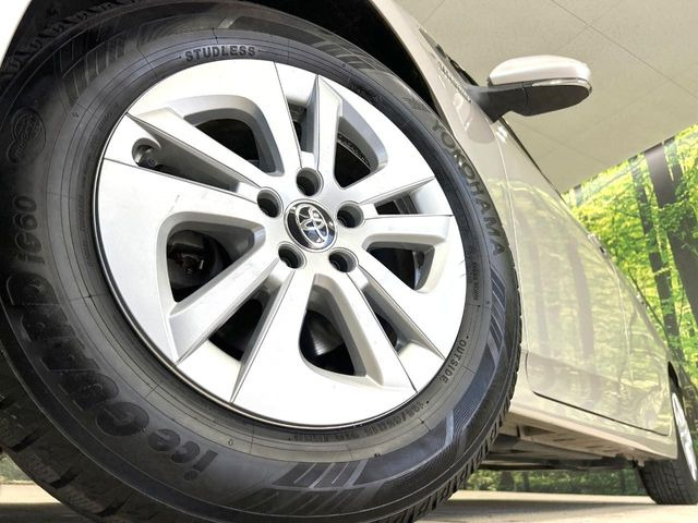 �y����15�C���`�A���~�z�C�[���z�O�ςɃ}�b�`���������A���~�z�C�[���𑕒����Ă���܂��B�e��ЊO�A���~�z�C�[����A�X�^�b�h���X�^�C�����戵�����Ă���܂��B���񂲑��k����������