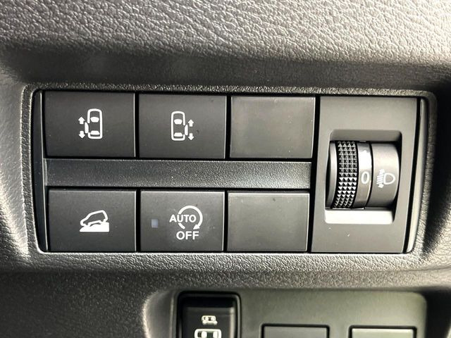 �y�����p���[�X���C�h�h�A�z�X�}�[�g�L�[��^�]�Ȃ̃X�C�b�`�Ō�ȗ����X���C�h�h�A�̊J���\���d��������͂����ăh�A���J����K�v�������A�����Ȃ��q�l�ł��ȒP�ɊJ���߂ł����K�ł���