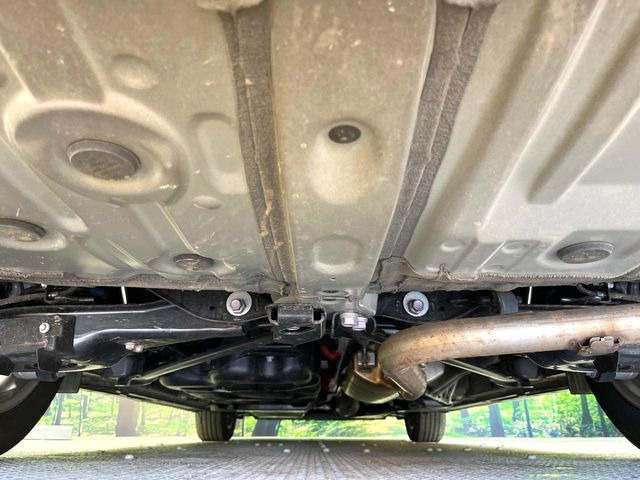 下回りがきれいなうちに、防錆加工の施工がオススメ。降雪地域はもちろん、沿岸部にお住いの方や、趣味でマリン・ウィンタースポーツをされる方にご好評いただいております。