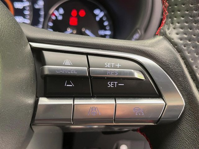 �y�}�c�_�E���[�_�[�N���[�Y�R���g���[���z�������H�ł̒��������s���y��!�����ő��x��ۂN���[�Y�R���g���[�����A�Փˌy���V�X�e���ƘA�g���A�O���̎ԗ������m���ĎԊԂ�ۂ悤�ɑ��x���߂��Ă���܂�!!