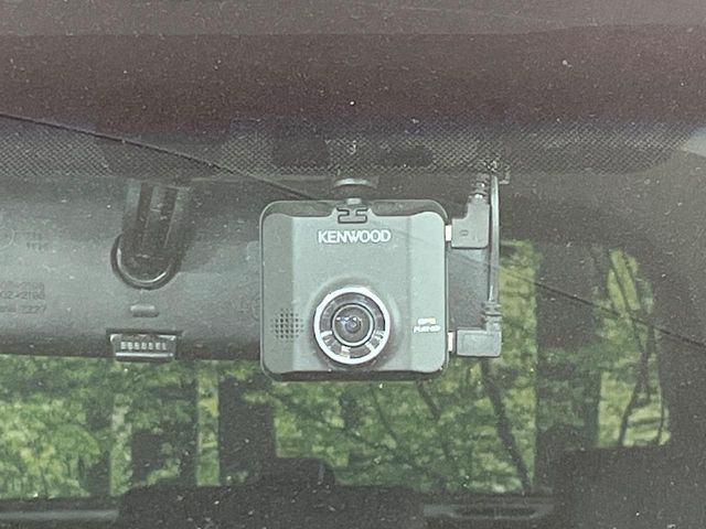 �y�h���C�u���R�[�_�[�z���S�E���S�ȃJ�[���C�t�ɕK�{�̃h���C�u���R�[�_�[�𑕔�!���s���͂������A������^�]�⎖�̂ɑ��������ۂ̏󋵂��f���ŋL�^���A����̃��X�N�ɔ����܂��B