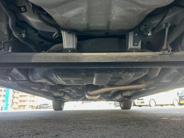 ����肪���ꂢ�Ȃ����ɁA�h�K���H�̎{�H���I�X�X���B�~��n��͂������A���ݕ��ɂ��Z���̕���A��Ń}�����E�E�B���^�[�X�|�[�c���������ɂ��D�]���������Ă���܂��B