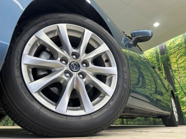 �y����17�C���`�A���~�z�C�[���z�O�ςɃ}�b�`���������A���~�z�C�[���𑕒����Ă���܂��B�e��ЊO�A���~�z�C�[����A�X�^�b�h���X�^�C�����戵�����Ă���܂��B���񂲑��k����������