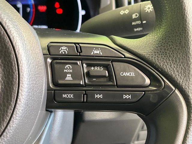 �y���[�_�[�N���[�Y�R���g���[���z�������H�ł̒��������s���y��!!�����ő��x��ۂN���[�Y�R���g���[�����A�Փˌy���V�X�e���ƘA�g���A�O���̎ԗ������m���ĎԊԂ�ۂ悤�ɑ��x���߂��Ă���܂�!!