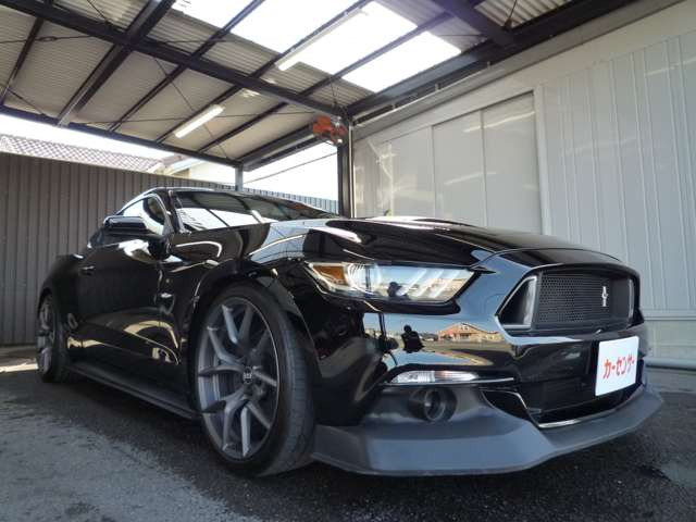 マスタング50イヤーズ エディション