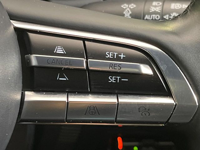 �y�}�c�_�E���[�_�[�N���[�Y�R���g���[���z�������H�ł̒��������s���y��!�����ő��x��ۂN���[�Y�R���g���[�����A�Փˌy���V�X�e���ƘA�g���A�O���̎ԗ������m���ĎԊԂ�ۂ悤�ɑ��x���߂��Ă���܂�!!