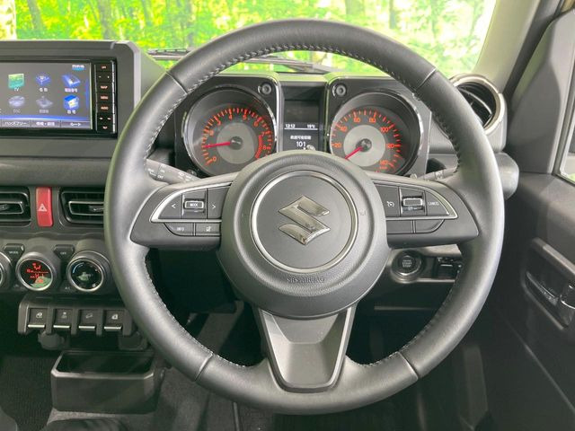 �y�����v�����X�e�A�����O�z�㎿�Ȋv���g�p���邱�ƂŁA��ɂ����������݂ƂĂ��^�]���₷���n���h���ł���