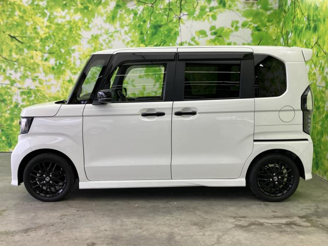 N-BOXカスタムL ターボ スタイルプラス ブラック