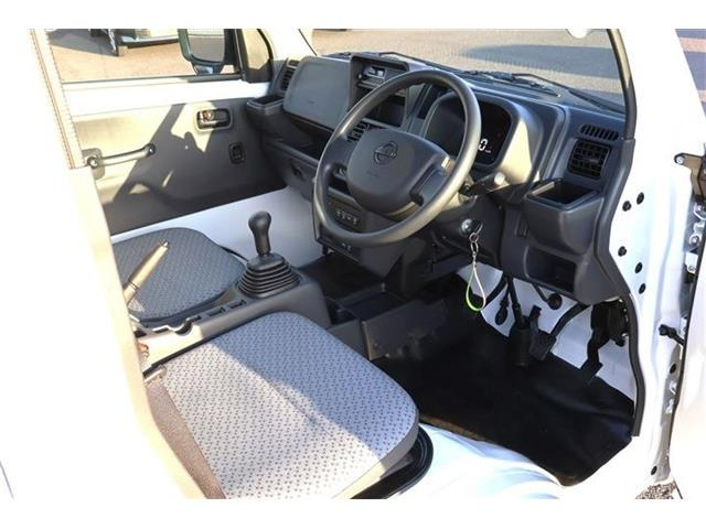 クリッパートラックDX 4WD