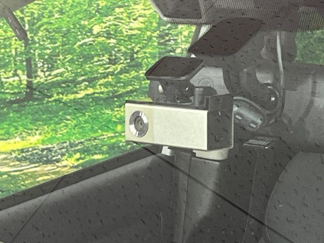 �y�h���C�u���R�[�_�[�z�h���C�u���R�[�_�[����!���s���͂������A������^�]�⎖�̂ɑ��������ہA�f���ŋL�^���A����̃��X�N�ɔ����܂��B���L�^�pSD�J�[�h�͂��q�l�����g�ł��������������K�v������܂��B