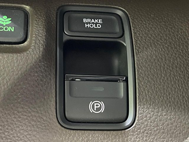 �y�d���p�[�L���O�u���[�L�z�p�[�L���O�u���[�L�͕֗��ȓd����!�{�^����ő���ł��A�A�N�Z���𓥂߂Ύ����ŉ�������܂��􃌃o�[��y�_���������̂ŉ^�]�ȉ����������肵�܂��ˁ�