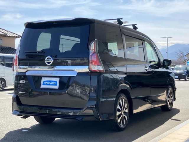 セレナ2.0 ハイウェイスター VセレクションII