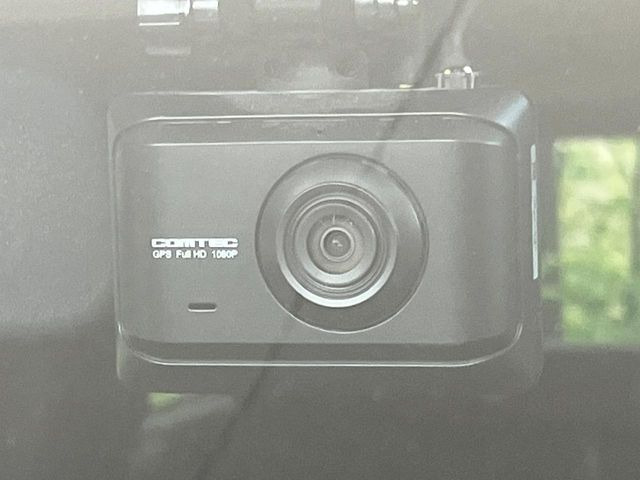 �y�h���C�u���R�[�_�[�z�h���C�u���R�[�_�[����!���s���͂������A������^�]�⎖�̂ɑ��������ہA�f���ŋL�^���A����̃��X�N�ɔ����܂��B���L�^�pSD�J�[�h�͂��q�l�����g�ł��������������K�v������܂��B