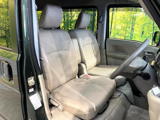 �^�]�Ȃ܂��ɂ͏\���ȃX�y�[�X������A�啿�ȕ��ł��������^�]���Ă�����������ł��B