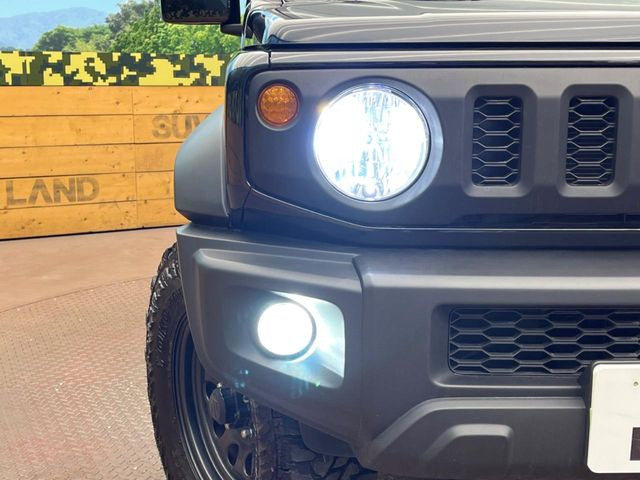 �yLED�w�b�h���C�g�z���V����ԑ��s�����ǍD�Ȏ��E���m�ۂ����S���ĉ^�]�ł��鍂�P�xLED�w�b�h���C�g�𑕔�!�_�����x�������A����d�͂��}�����Ă��܂��B