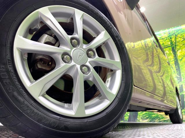 �y����14�C���`�A���~�z�C�[���z�O�ςɃ}�b�`���������A���~�z�C�[���𑕒����Ă���܂��B�e��ЊO�A���~�z�C�[����A�X�^�b�h���X�^�C�����戵�����Ă���܂��B���񂲑��k����������