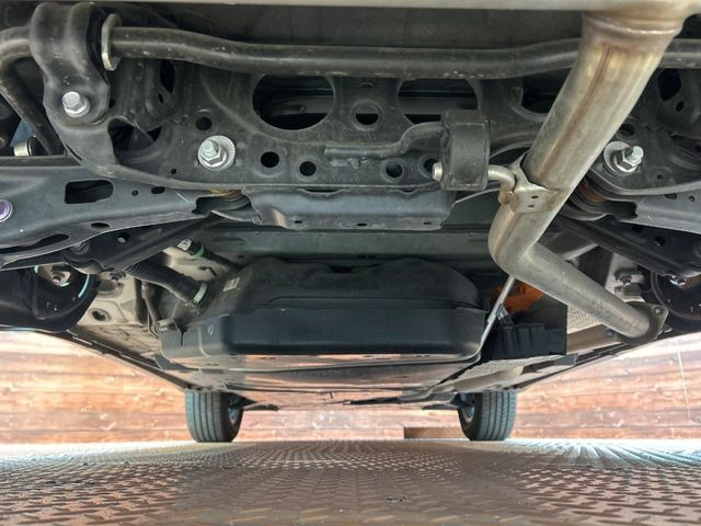 ����肪���ꂢ�Ȃ����ɁA�h�K���H�̎{�H���I�X�X���B�~��n��͂������A���ݕ��ɂ��Z���̕���A��Ń}�����E�E�B���^�[�X�|�[�c���������ɂ��D�]���������Ă���܂��B